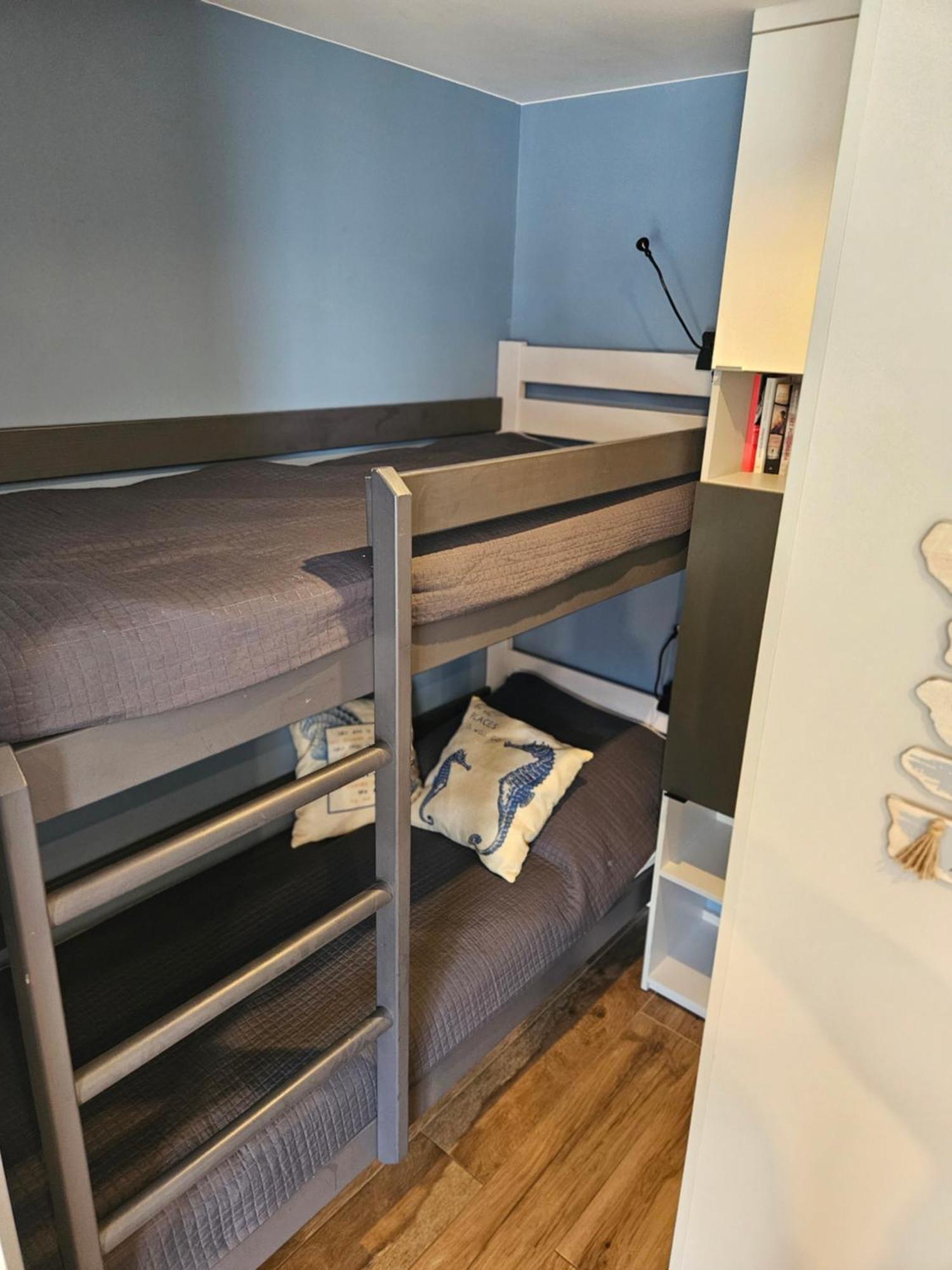 Apartament Grunwaldzka 105 Z Tarasem 5O M Do Plazy Поберово Екстериор снимка